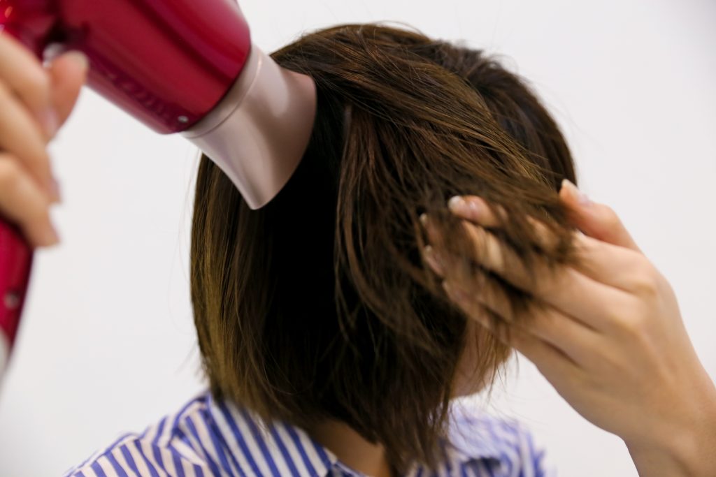 Hair blow  juga penting untuk perawatan rambut  Number76